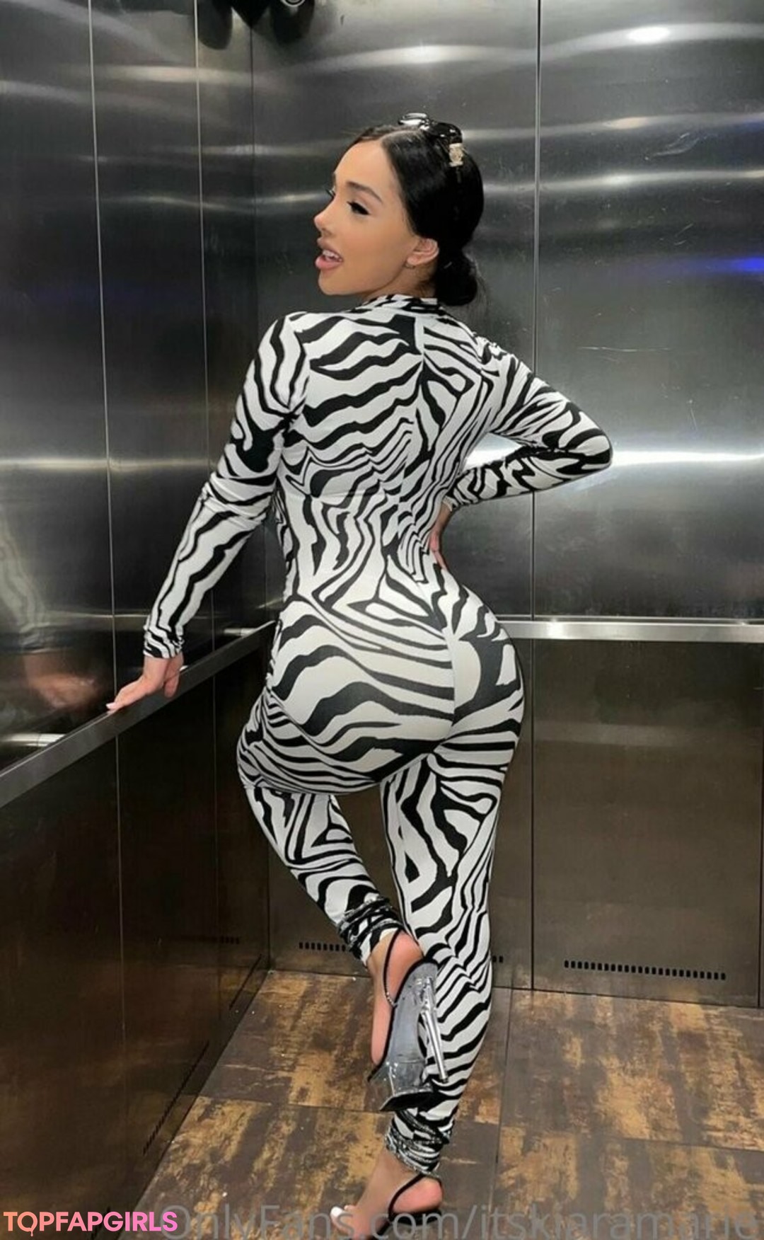 Foto desnuda filtrada de OnlyFans de Itskiaramarie #15 Foto desnuda filtrada de OnlyFans de Itskiaramarie #15