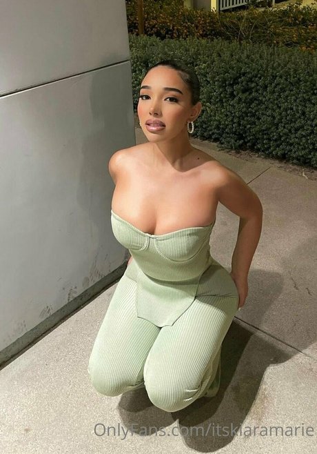 Foto desnuda filtrada de OnlyFans de Itskiaramarie