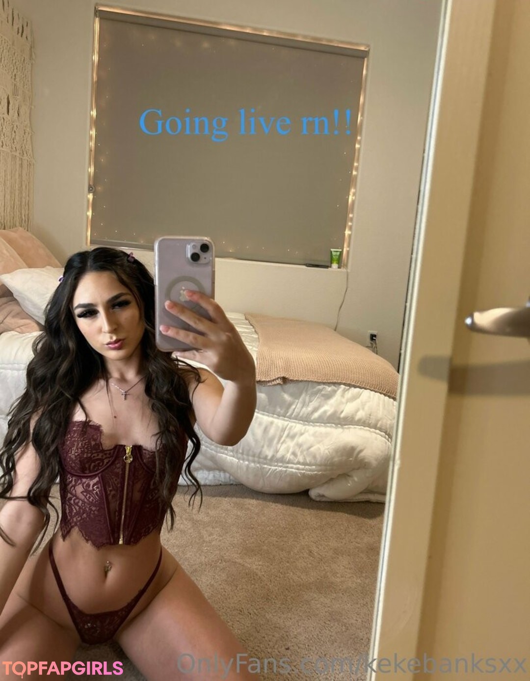 Foto desnuda filtrada de OnlyFans de Kekebanksxx #148 Foto desnuda filtrada de OnlyFans de Kekebanksxx #148