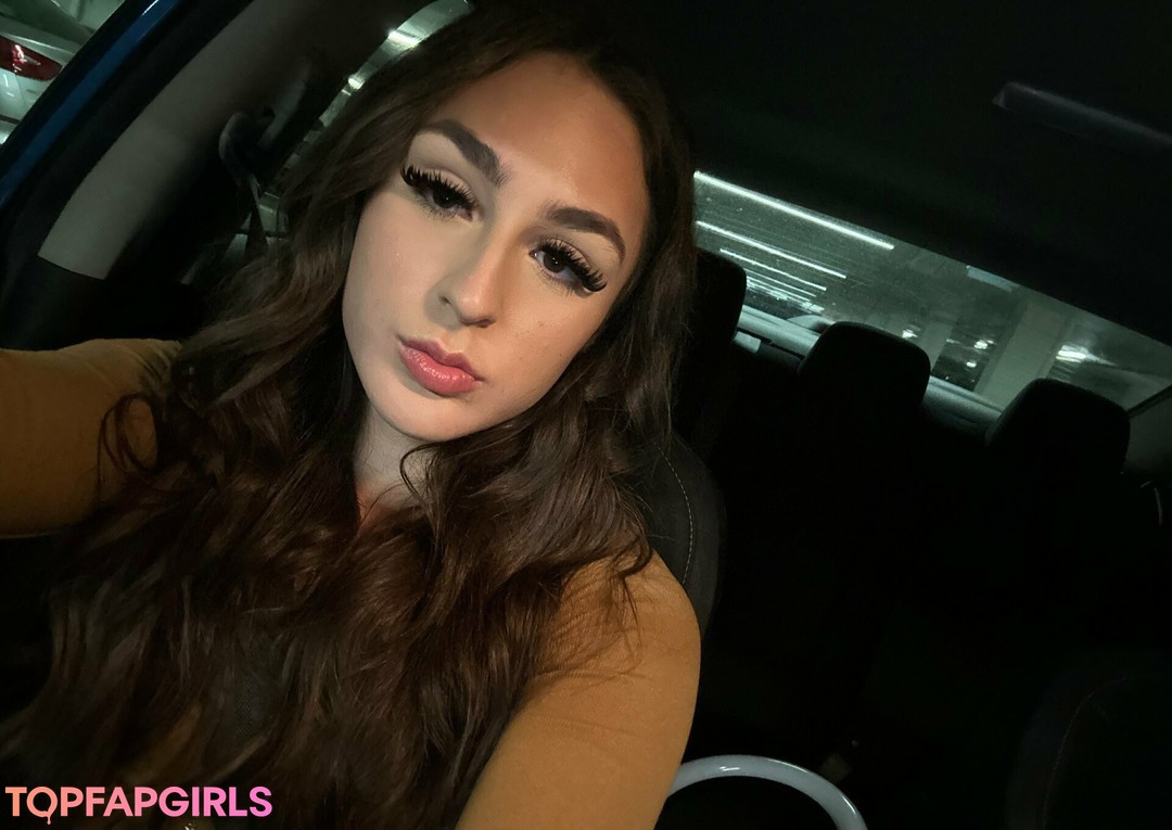 Foto desnuda filtrada de OnlyFans de Kekebanksxx #81 Foto desnuda filtrada de OnlyFans de Kekebanksxx #81