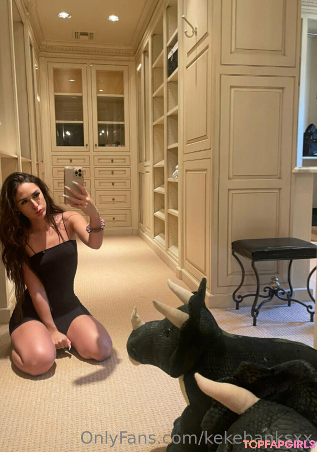 Foto desnuda filtrada de OnlyFans de Kekebanksxx #824 Foto desnuda filtrada de OnlyFans de Kekebanksxx #824