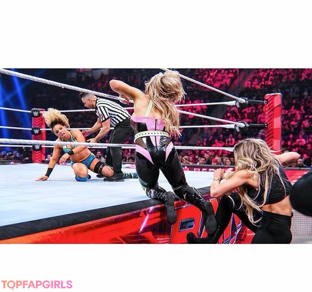 Foto desnuda filtrada de OnlyFans de Trish Stratus #1058 Foto desnuda filtrada de OnlyFans de Trish Stratus #1058