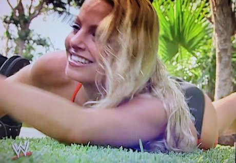 Foto desnuda filtrada de OnlyFans de Trish Stratus