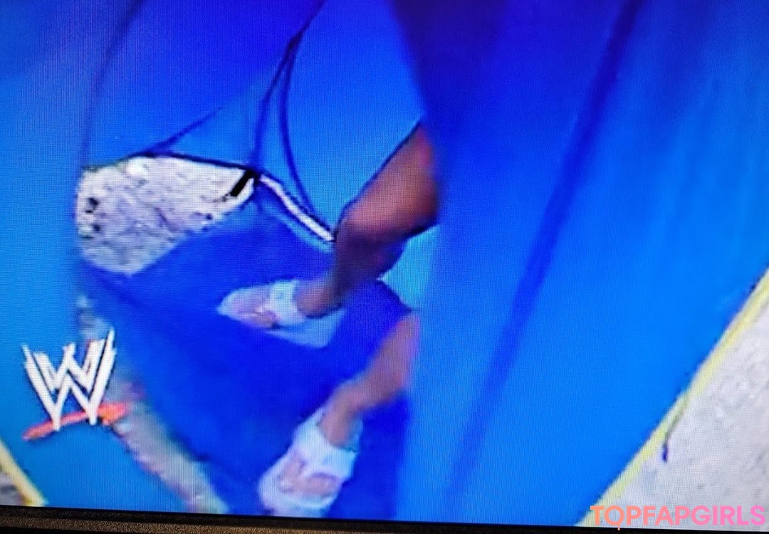 Foto desnuda filtrada de OnlyFans de Trish Stratus #155 Foto desnuda filtrada de OnlyFans de Trish Stratus #155