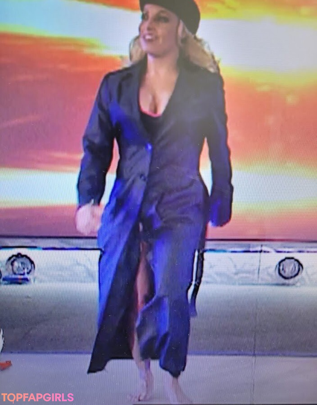 Foto desnuda filtrada de OnlyFans de Trish Stratus #210 Foto desnuda filtrada de OnlyFans de Trish Stratus #210