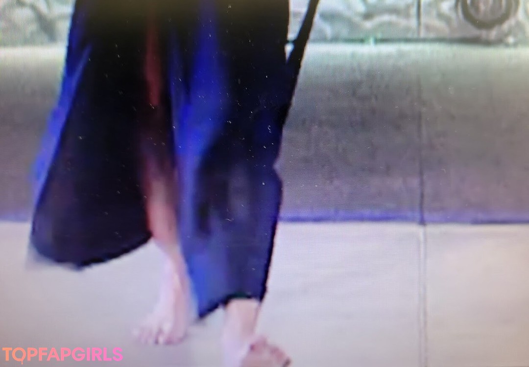 Foto desnuda filtrada de OnlyFans de Trish Stratus #214 Foto desnuda filtrada de OnlyFans de Trish Stratus #214