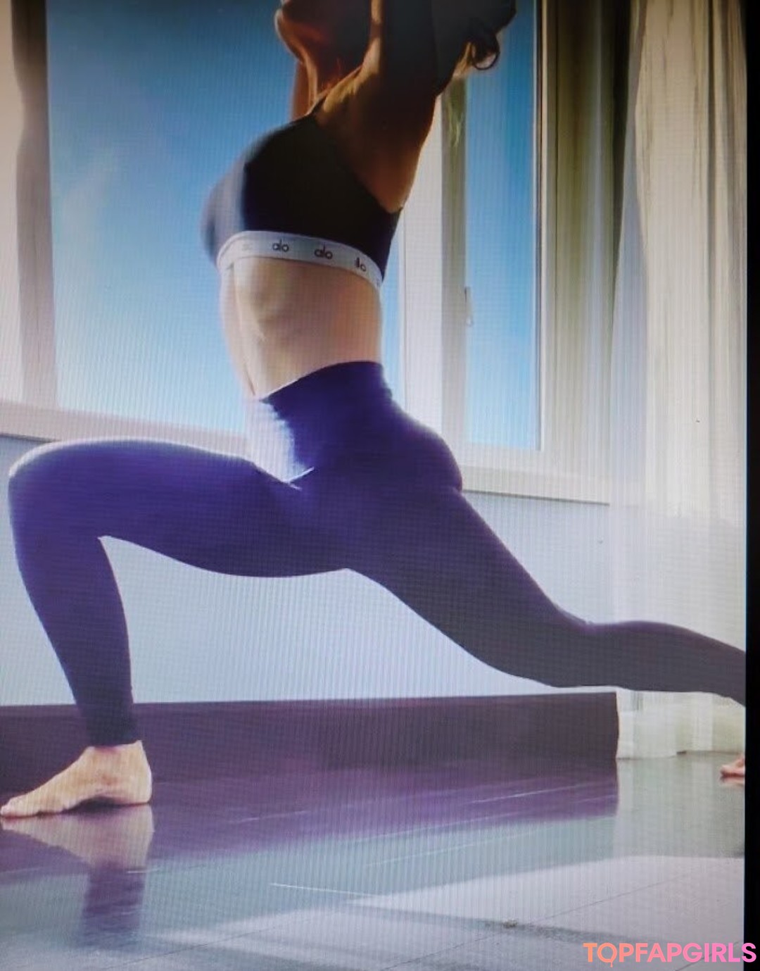 Foto desnuda filtrada de OnlyFans de Trish Stratus #546 Foto desnuda filtrada de OnlyFans de Trish Stratus #546