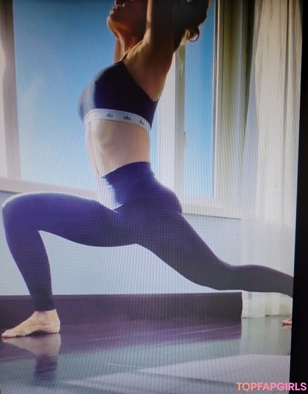 Foto desnuda filtrada de OnlyFans de Trish Stratus #547 Foto desnuda filtrada de OnlyFans de Trish Stratus #547