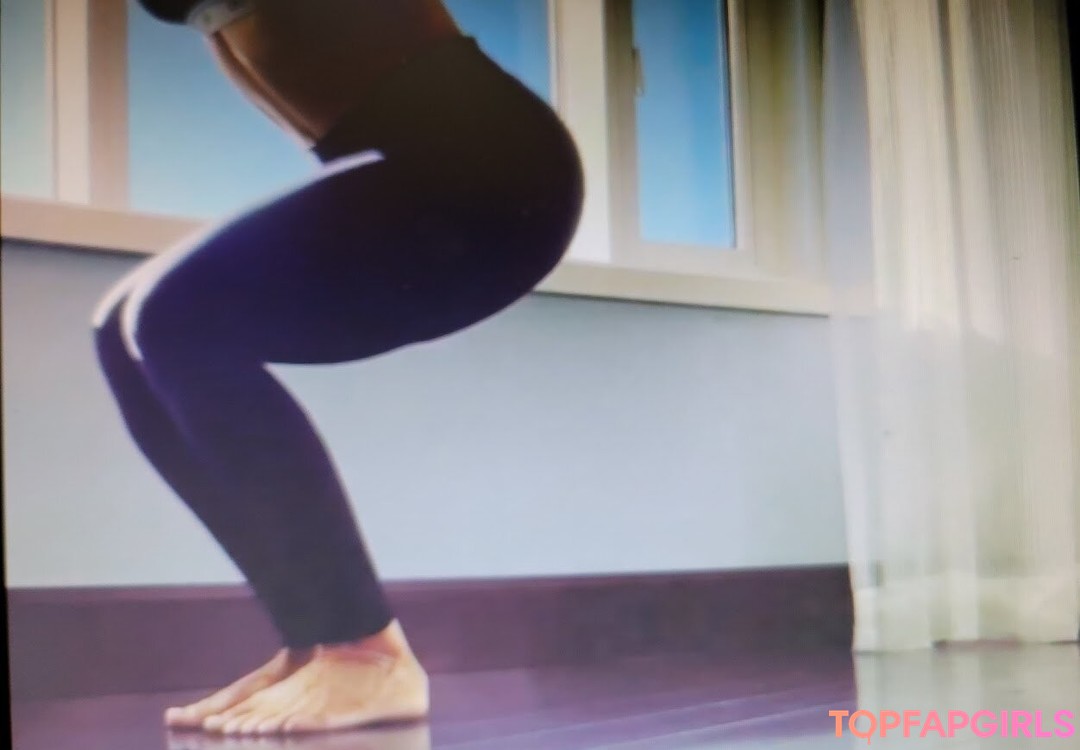 Foto desnuda filtrada de OnlyFans de Trish Stratus #598 Foto desnuda filtrada de OnlyFans de Trish Stratus #598