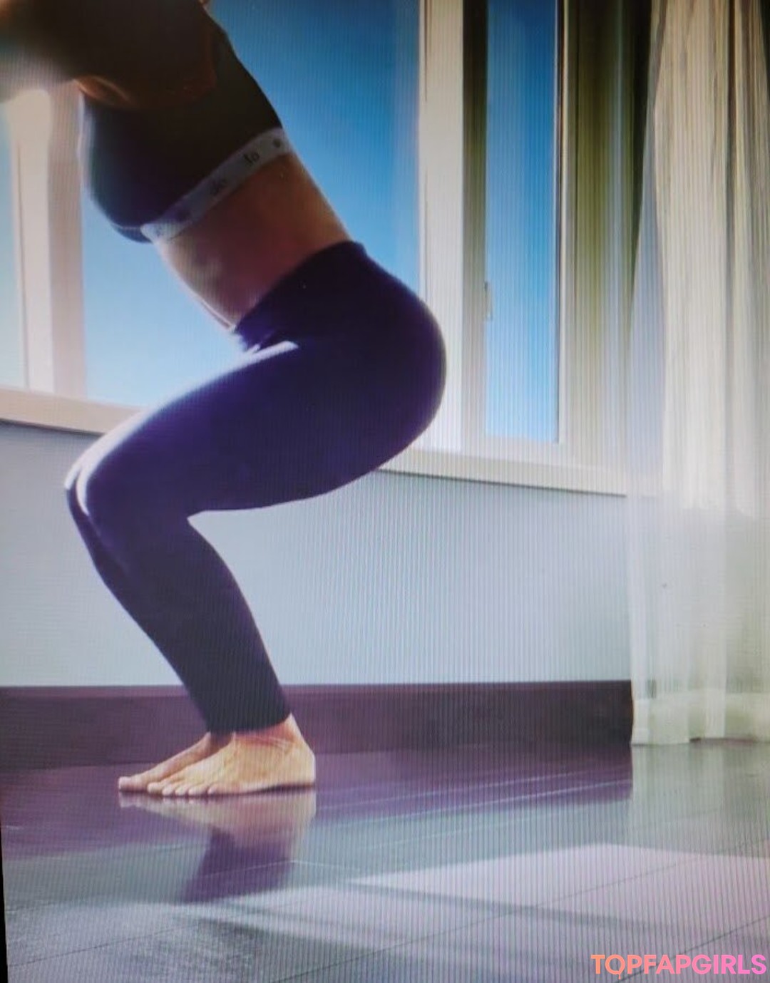 Foto desnuda filtrada de OnlyFans de Trish Stratus #660 Foto desnuda filtrada de OnlyFans de Trish Stratus #660