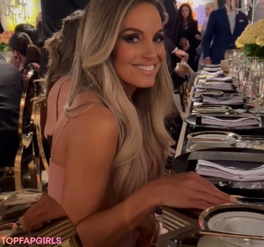 Foto desnuda filtrada de OnlyFans de Trish Stratus #679 Foto desnuda filtrada de OnlyFans de Trish Stratus #679