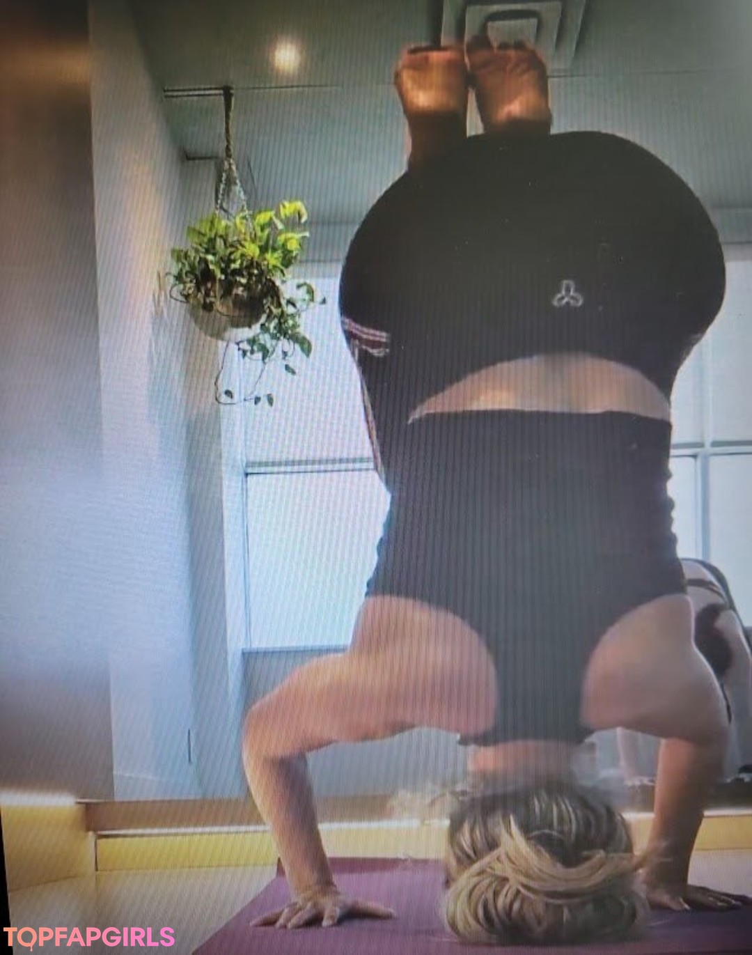 Foto desnuda filtrada de OnlyFans de Trish Stratus #738 Foto desnuda filtrada de OnlyFans de Trish Stratus #738
