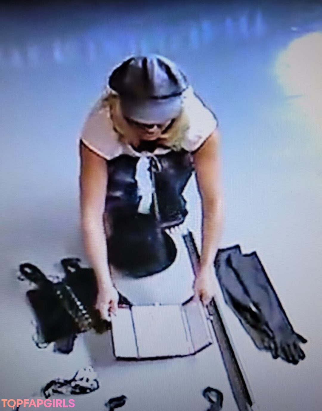 Foto desnuda filtrada de OnlyFans de Trish Stratus #79 Foto desnuda filtrada de OnlyFans de Trish Stratus #79