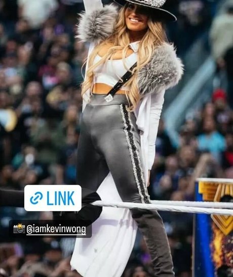 Trish Stratus