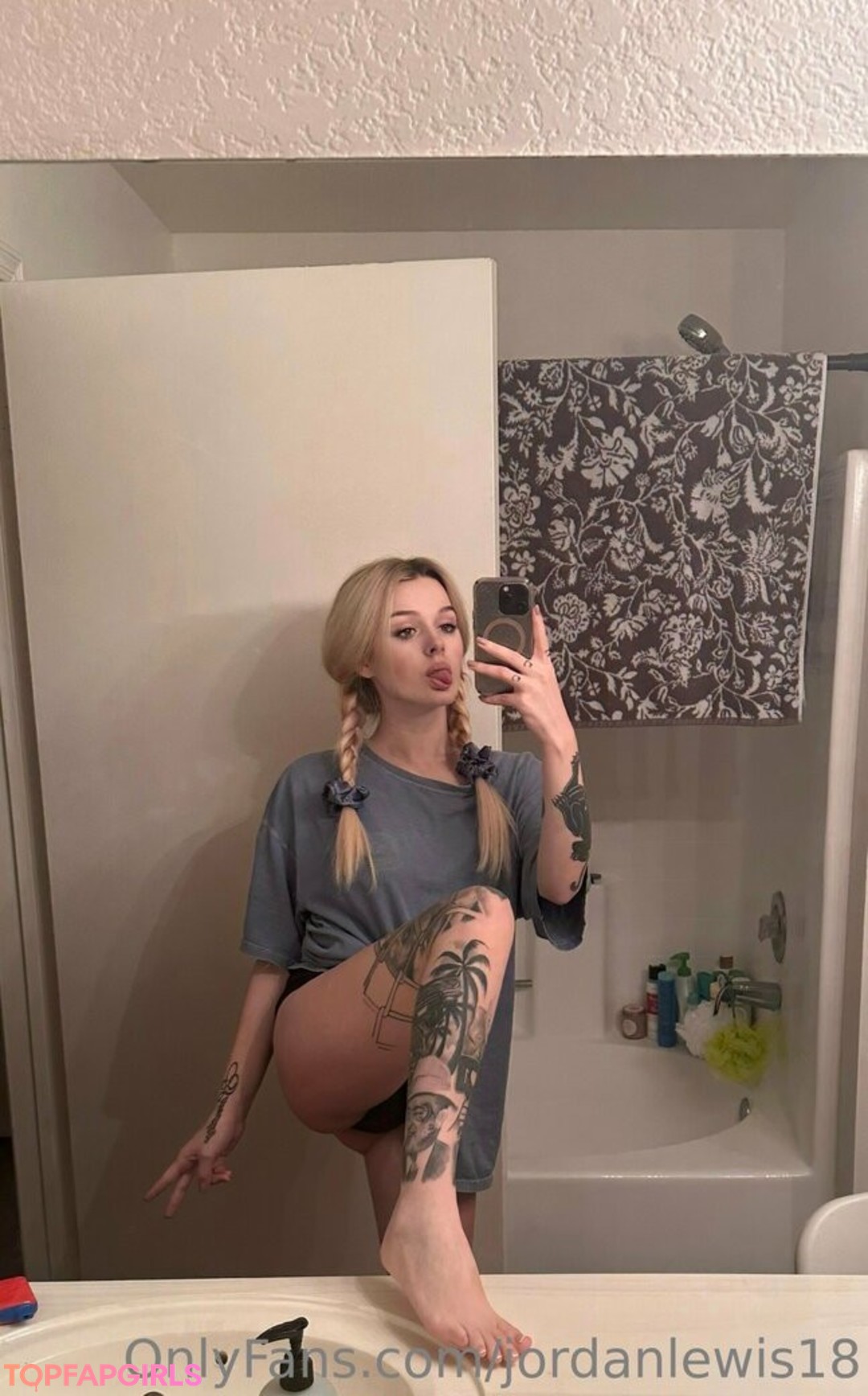Foto desnuda filtrada de OnlyFans de Jordanlewis18 #111 Foto desnuda filtrada de OnlyFans de Jordanlewis18 #111