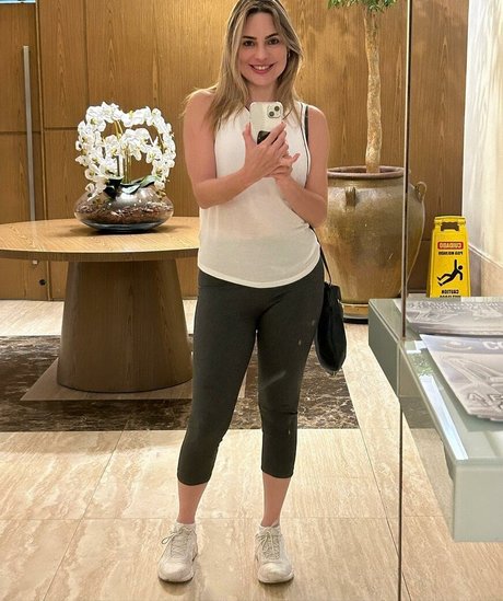 Foto desnuda filtrada de OnlyFans de Rachel Sherazade