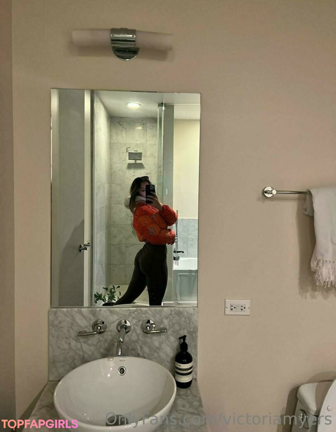 Foto desnuda filtrada de OnlyFans de Victoria Lynn Myers #698 Foto desnuda filtrada de OnlyFans de Victoria Lynn Myers #698