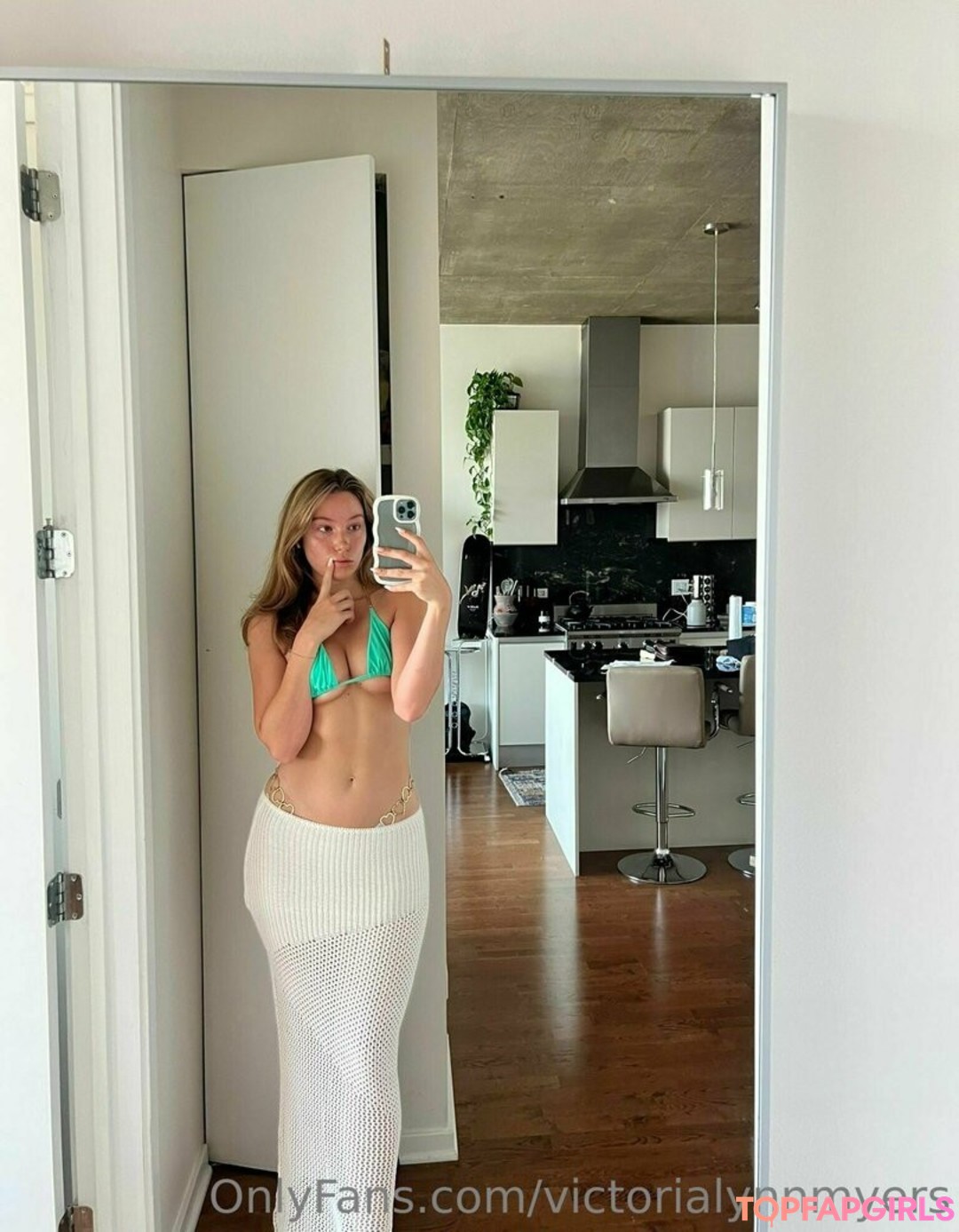 Foto desnuda filtrada de OnlyFans de Victoria Lynn Myers #781 Foto desnuda filtrada de OnlyFans de Victoria Lynn Myers #781