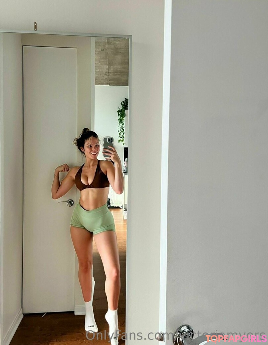 Foto desnuda filtrada de OnlyFans de Victoria Lynn Myers #809 Foto desnuda filtrada de OnlyFans de Victoria Lynn Myers #809