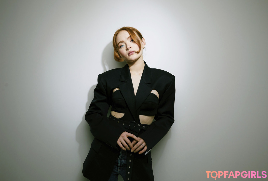 Foto desnuda filtrada de OnlyFans de Sadie Sink #330 Foto desnuda filtrada de OnlyFans de Sadie Sink #330