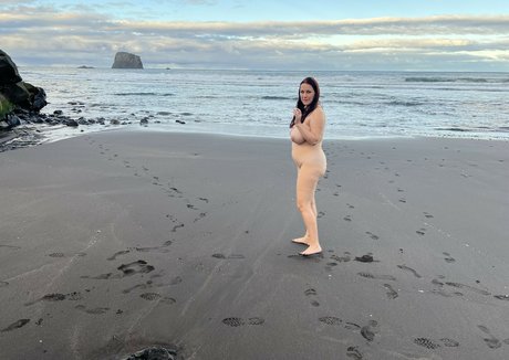 BoobStruggle