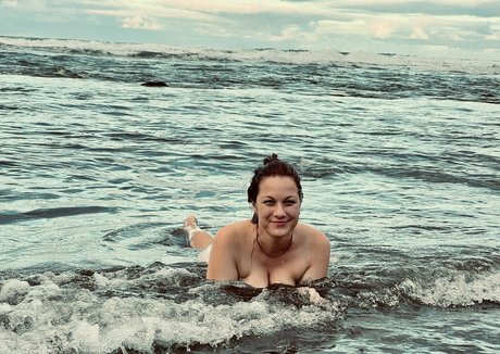 Foto desnuda filtrada de OnlyFans de Boobstruggle