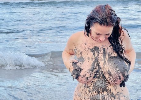 BoobStruggle