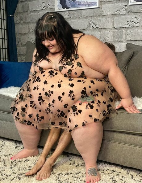Foto desnuda filtrada de OnlyFans de Ssbbwemma