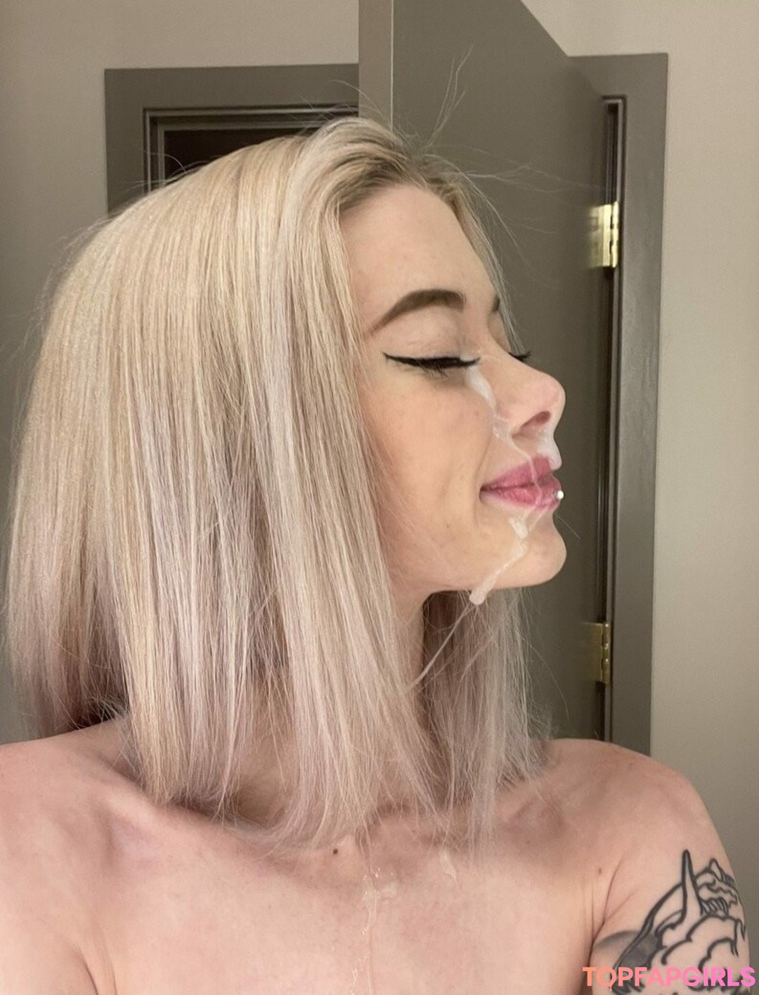 Foto desnuda filtrada de OnlyFans de Alyssa Litanski #13 Foto desnuda filtrada de OnlyFans de Alyssa Litanski #13