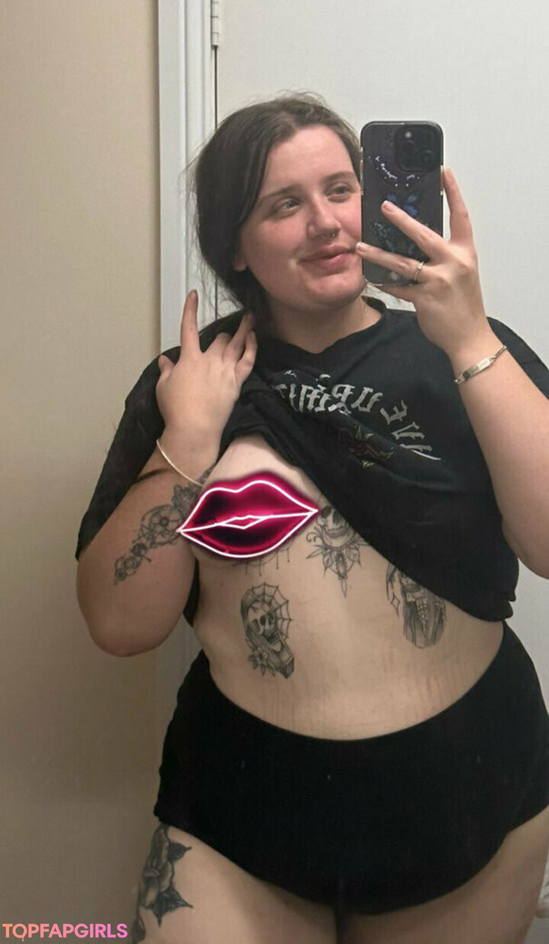 Foto desnuda filtrada de OnlyFans de Ratchetbratfree #115 Foto desnuda filtrada de OnlyFans de Ratchetbratfree #115