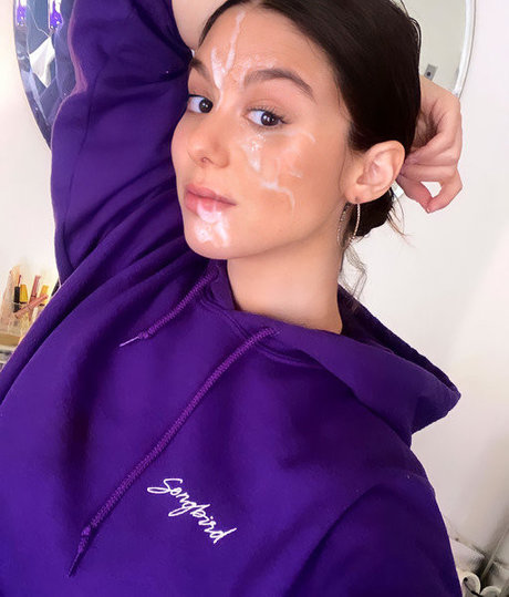 Kira Kosarin