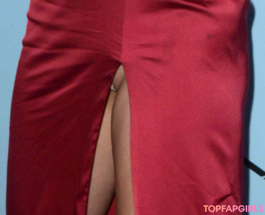 Foto desnuda filtrada de OnlyFans de Kira Kosarin #327 Foto desnuda filtrada de OnlyFans de Kira Kosarin #327