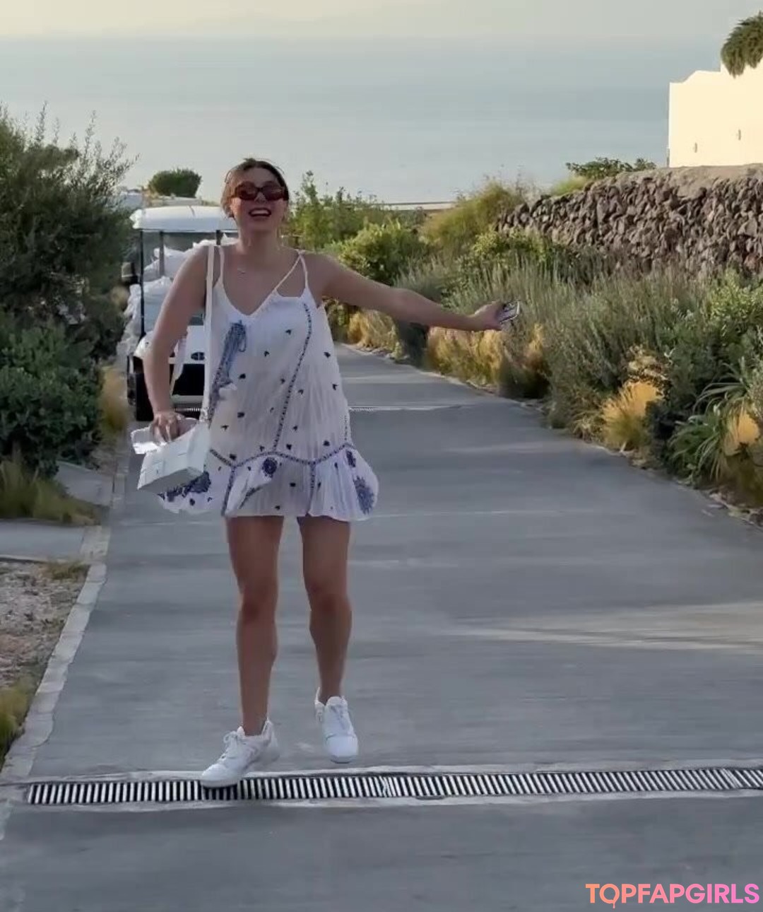 Foto desnuda filtrada de OnlyFans de Kira Kosarin #391 Foto desnuda filtrada de OnlyFans de Kira Kosarin #391