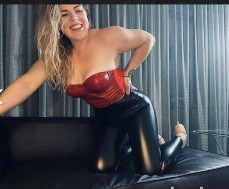 Foto desnuda filtrada de OnlyFans de Thebedr00mbully