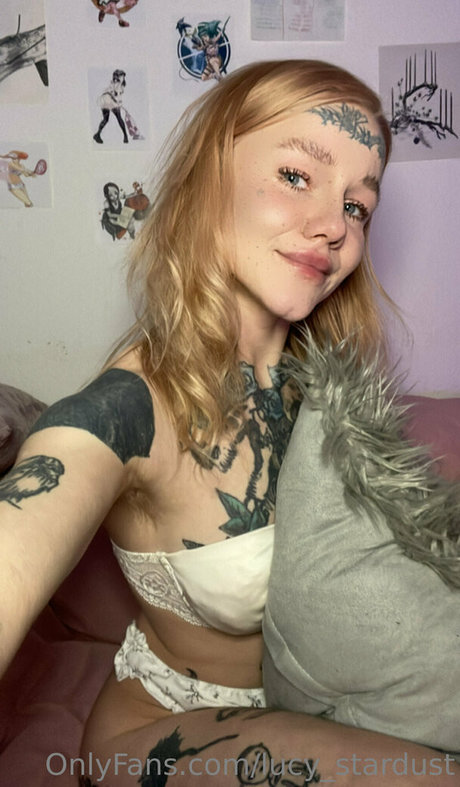 Lucy_stardust