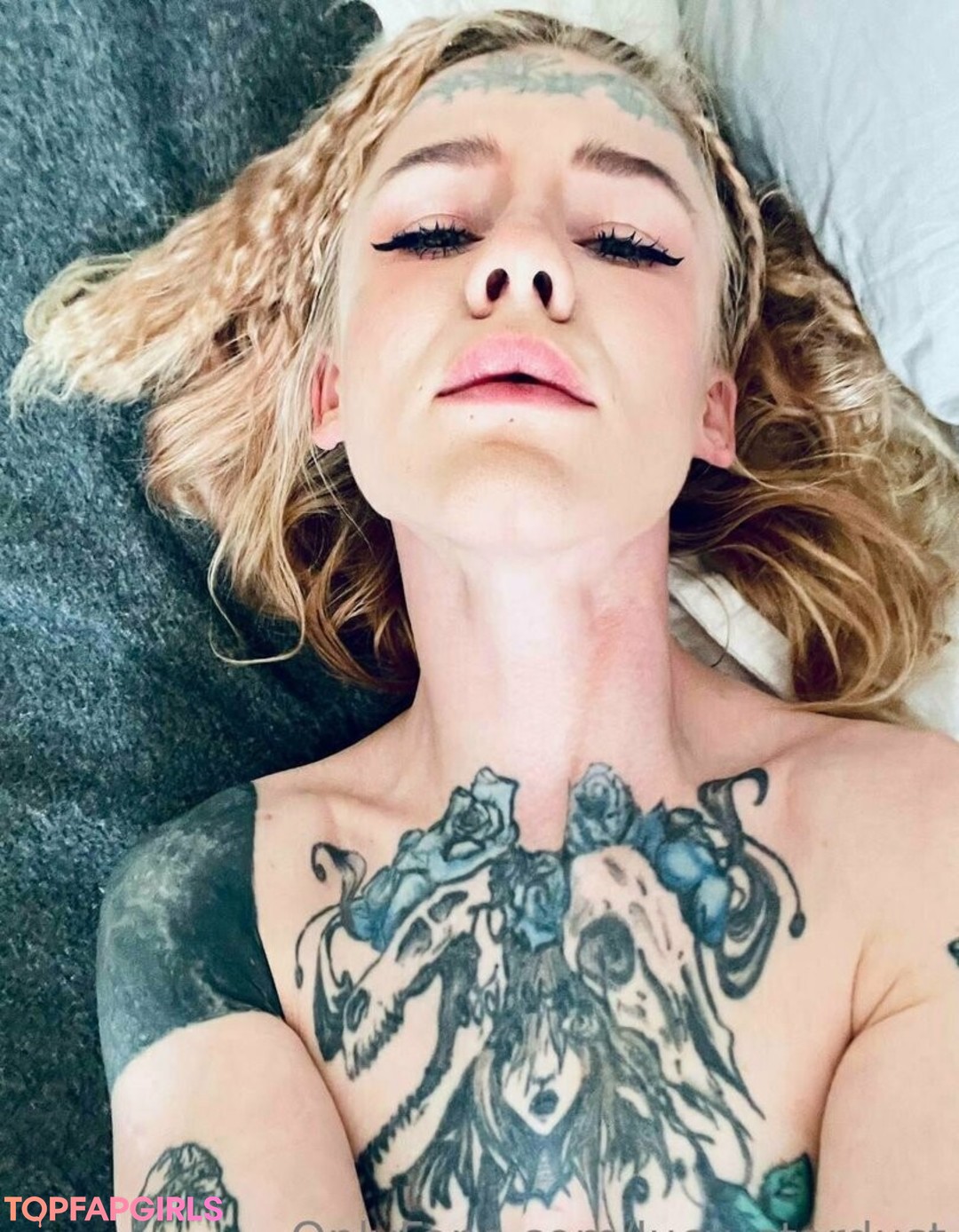 Foto desnuda filtrada de OnlyFans de Lucystardust #89 Foto desnuda filtrada de OnlyFans de Lucystardust #89