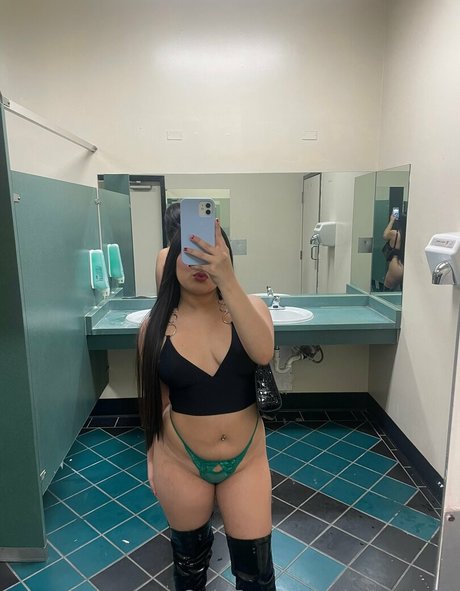 Babyaly21