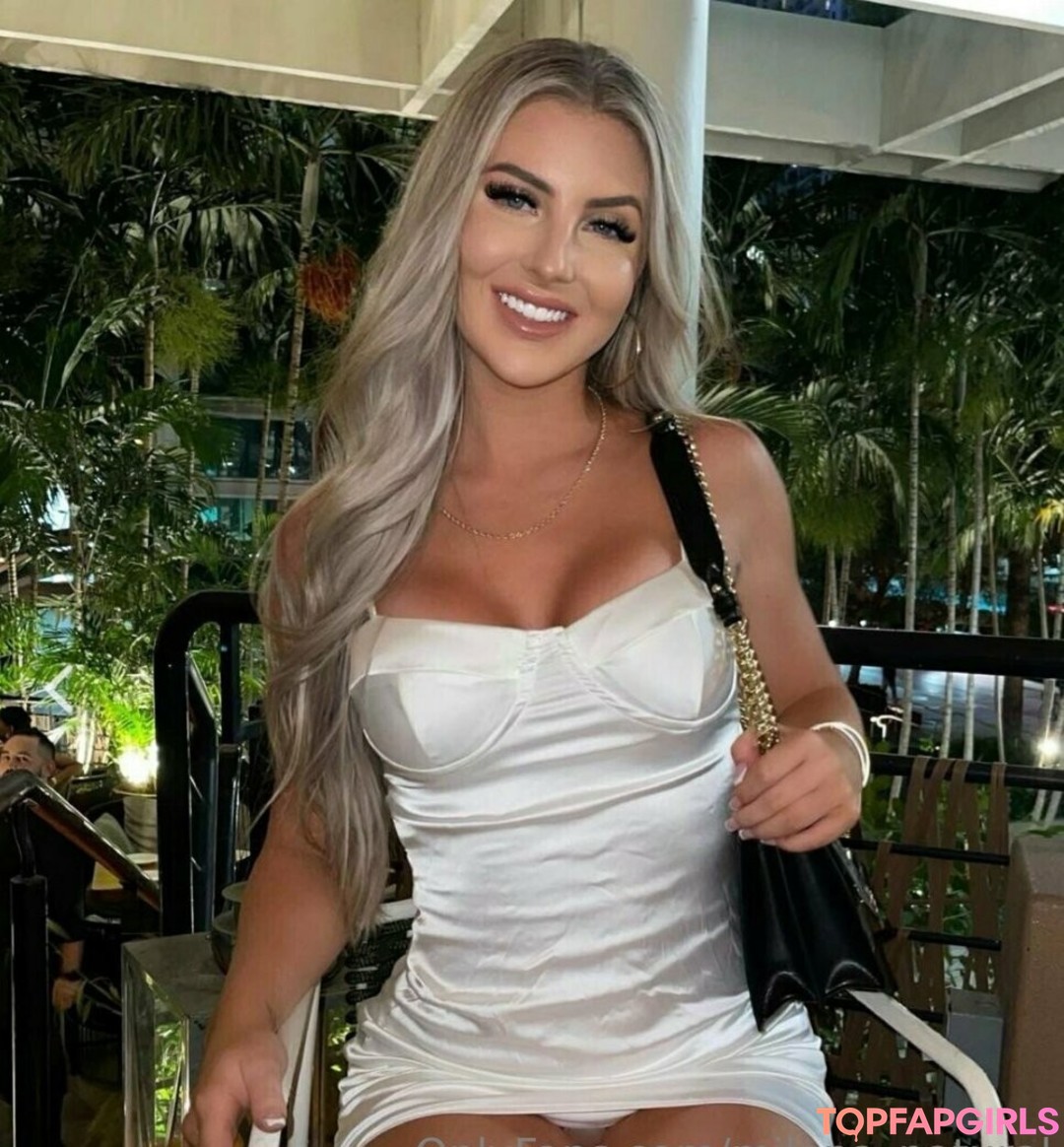 Foto desnuda filtrada de OnlyFans de Milananatural #56 Foto desnuda filtrada de OnlyFans de Milananatural #56