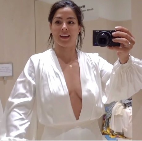 Foto desnuda filtrada de OnlyFans de Megan Batoon