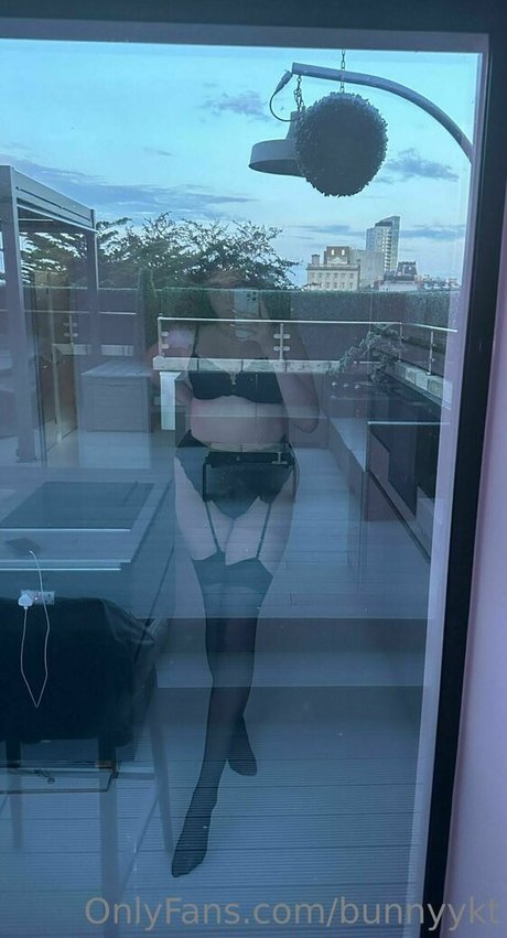 Foto desnuda filtrada de OnlyFans de Tallbunnyy