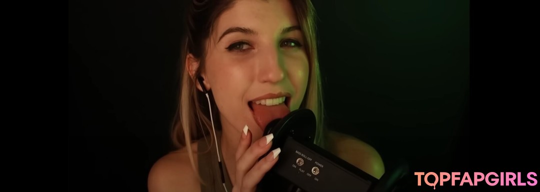 Foto desnuda filtrada de OnlyFans de Frivolousfox Asmr #125 Foto desnuda filtrada de OnlyFans de Frivolousfox Asmr #125
