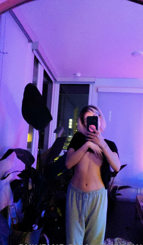 Foto desnuda filtrada de OnlyFans de Lizmreow