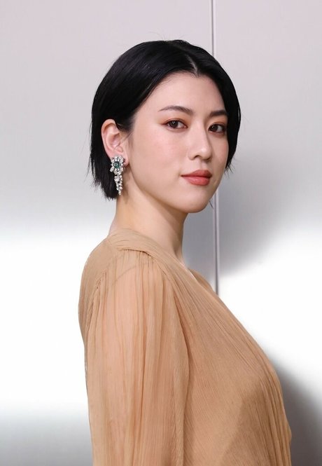 Ayaka Miyoshi
