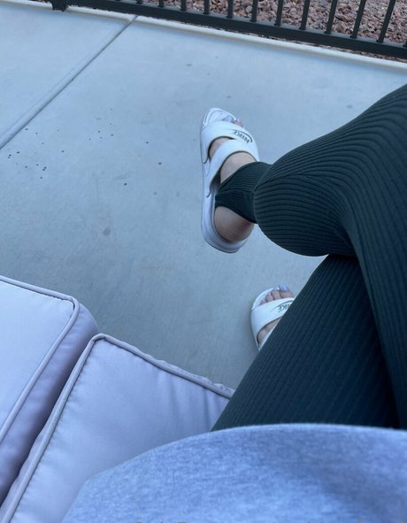 Goddessfendi
