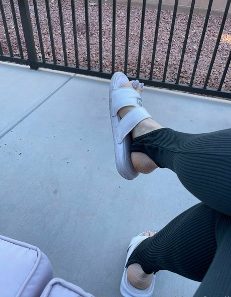 Goddessfendi