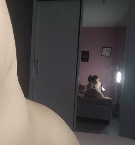 Foto desnuda filtrada de OnlyFans de Thayna Acordaela