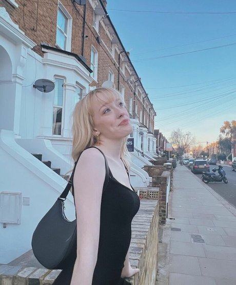 Amybeth Mcnulty
