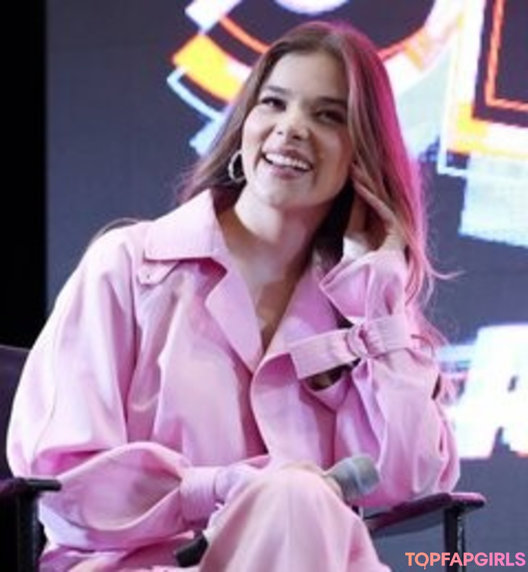 Foto desnuda filtrada de OnlyFans de Hailee Steinfeld #1012