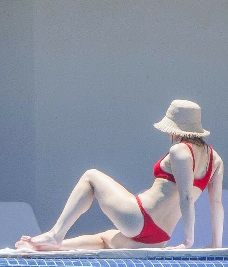 Hailee Steinfeld