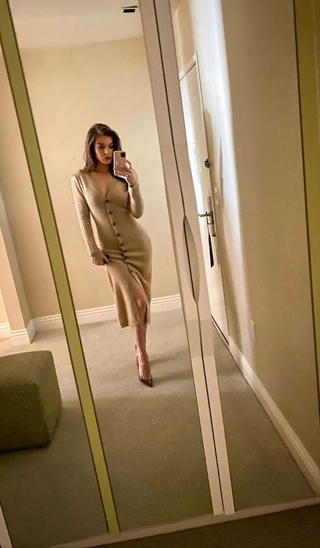 Foto desnuda filtrada de OnlyFans de Hailee Steinfeld